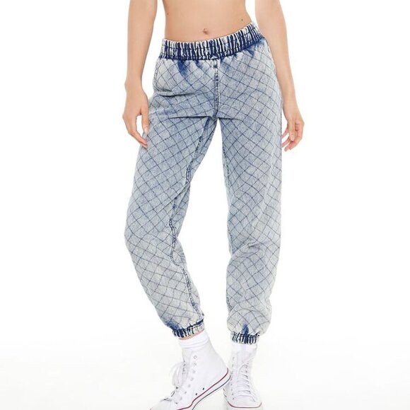 Forever 21 Quilted Mid-Rise Denim Joggers Jeans size small - Picture 1 of 4